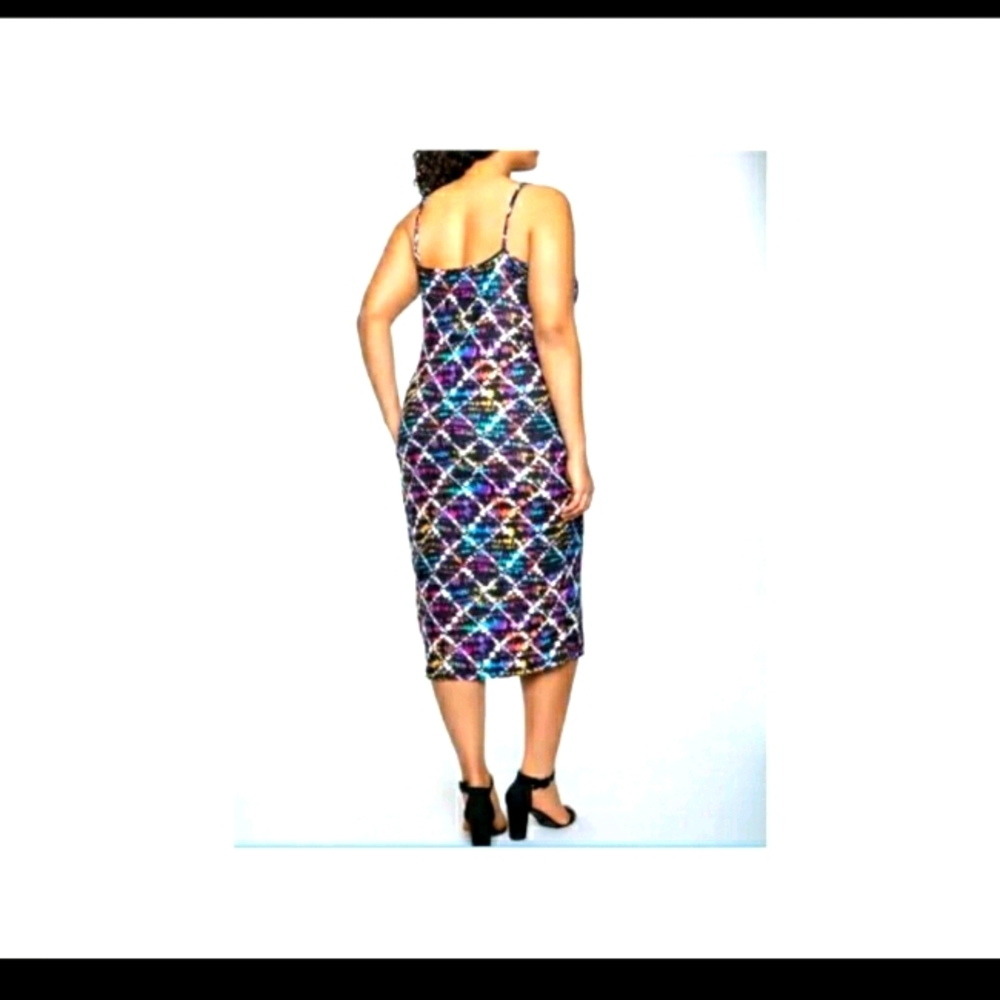 Plus Size Dress - Picture 5 of 5
